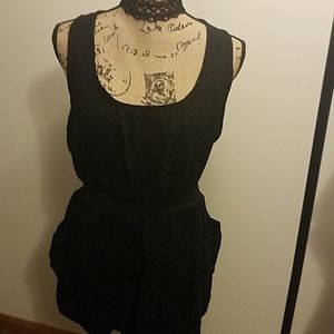 Black casual style dress with pockets